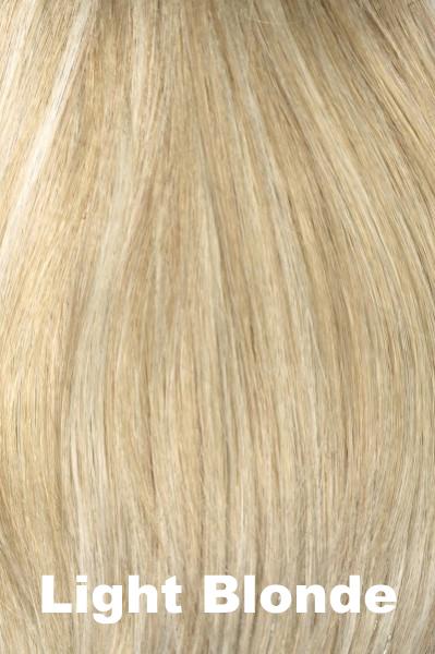 Color Swatch Light Blonde for Envy wig Jade.  Golden blonde with creamy blonde and platinum blonde highlights.