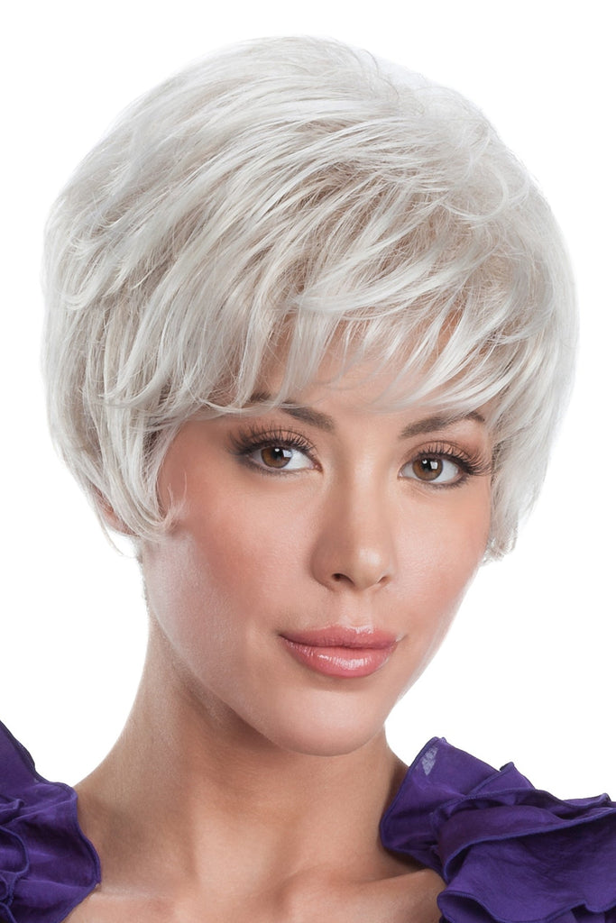 Model wearing Tony of Beverly wig Spring 1.