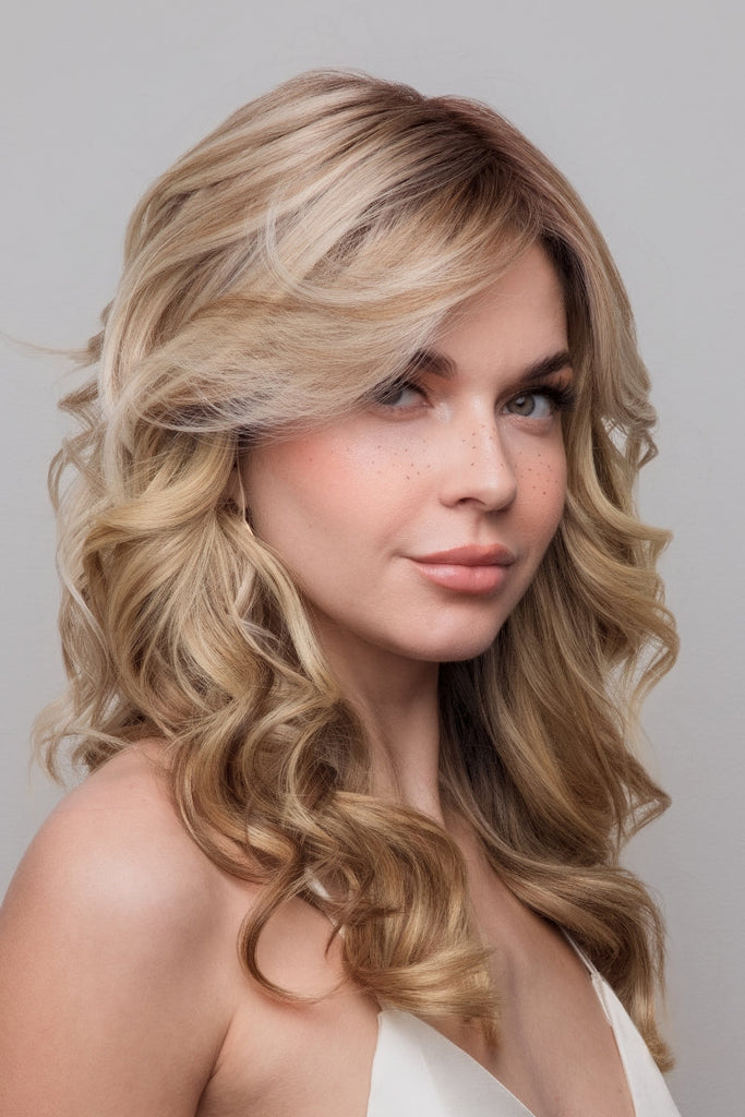 Model styling the Medium Wavy TP Mono in the color Sea Salt Blond.