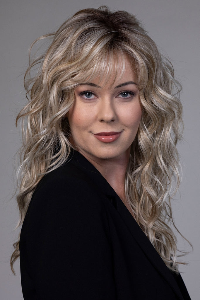 Model wearing the color Butterbeer Blonde by Belle Tress.