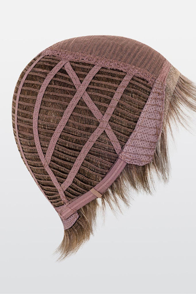 Side cap construction showing the open wefted back.