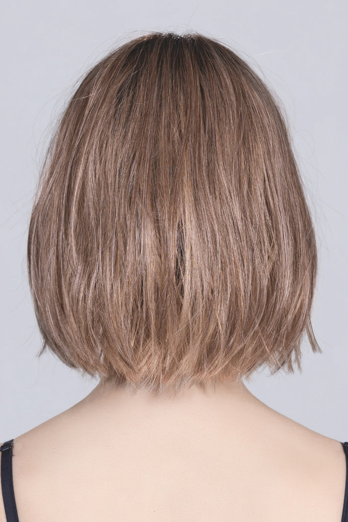 Back view of Vivi by Ellen Wille.