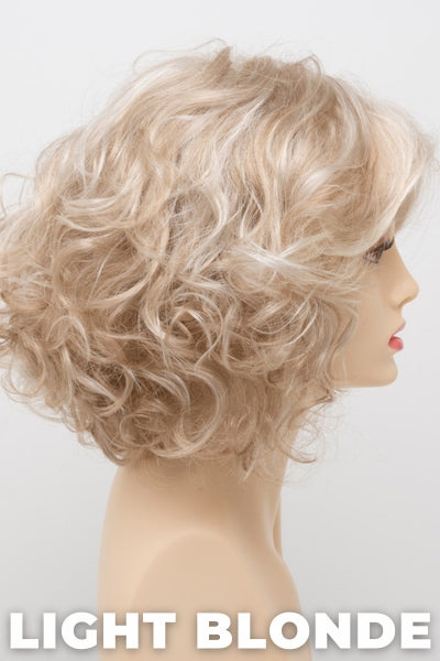 Color Swatch Light Blonde for Envy wig Bianca. Golden blonde with creamy blonde and platinum blonde highlights.