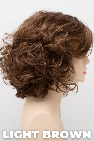 Color Swatch Light Brown for Envy wig Bianca. Light brown base with warm golden undertones and reddish brown highlights.