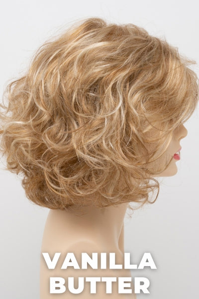 Color Swatch Vanilla Butter for Envy wig Bianca. Golden blonde base with pale blonde and honey blonde highlights.