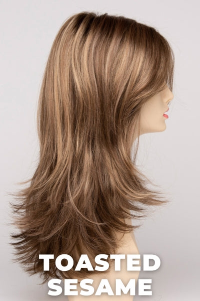 Color Swatch Toasted Sesame for Envy wig Bobbi.  Light brown base with wheat blonde and dark blonde highlights and a chestnut brown rooting.