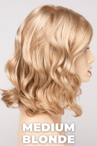 Color Swatch Medium Blonde for Envy wig Brittaney. Golden blonde, pale blonde and champagne blonde blend.