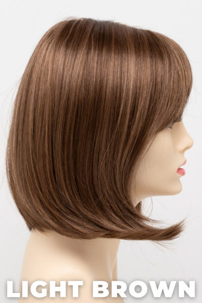 Color Swatch Light Brown for Envy wig Carley. Light brown base with warm golden undertones and reddish brown highlights.