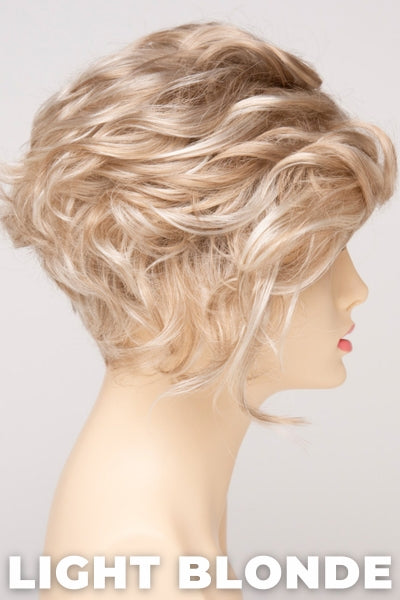 Color Swatch Light Blonde for Envy wig Carissa. Golden blonde with creamy blonde and platinum blonde highlights.