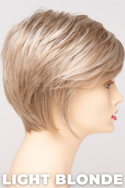 Color Swatch Light Blonde for Envy wig Chantel. Golden blonde with creamy blonde and platinum blonde highlights.