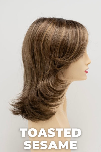 Color Swatch Toasted Sesame for Envy wig Rylee.  Light brown base with wheat blonde and dark blonde highlights and a chestnut brown rooting.