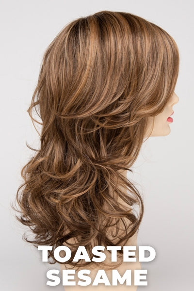 Color Swatch Toasted Sesame  for Envy wig Selena Human Hair Blend.  Light brown base with wheat blonde and dark blonde highlights and a chestnut brown rooting.