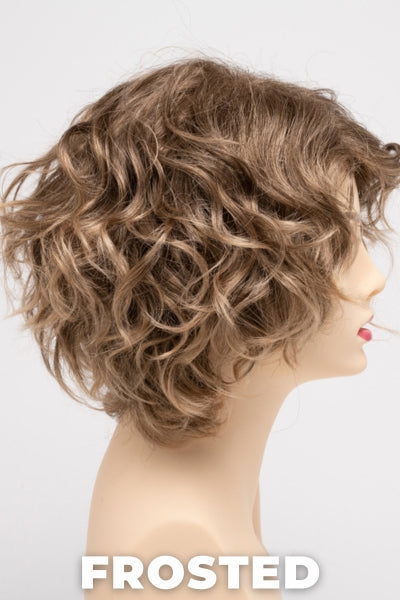 Color Swatch Frosted for Envy wig Suzi.  Creamy blonde with cool undertones and warm beige blonde tips.