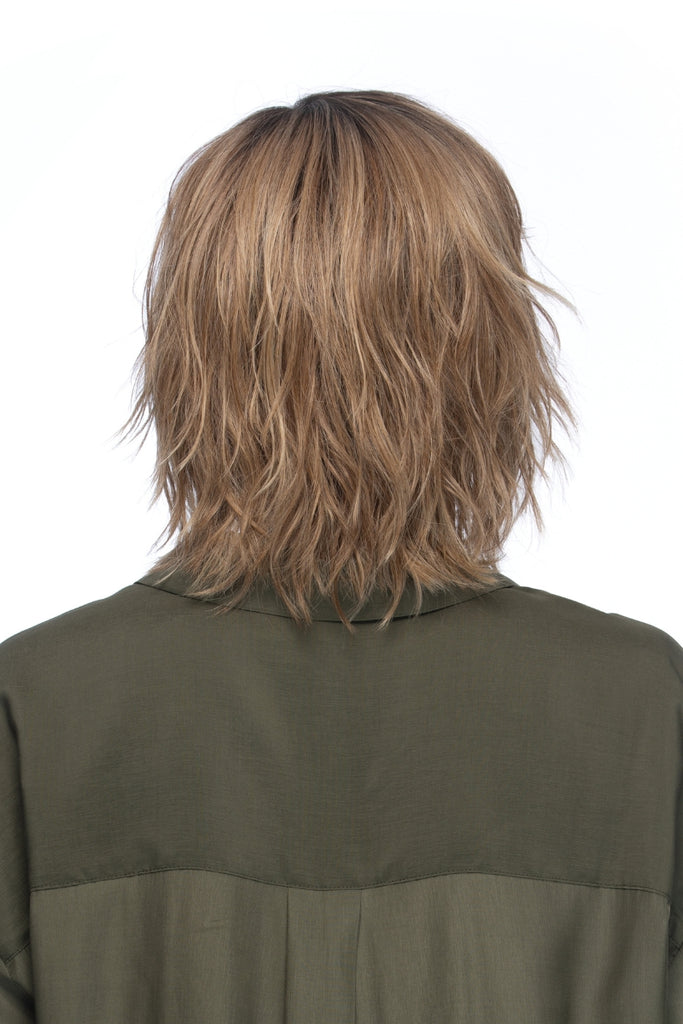 Back of model wearing the color RH12/26RT4.