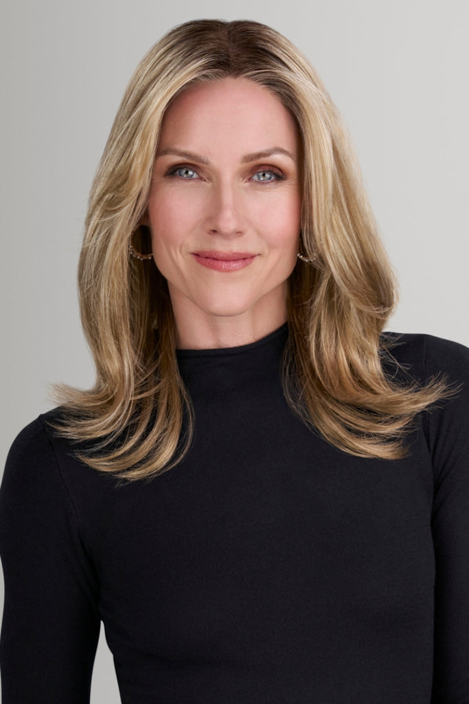 Woman wearing Jillian in the color 12FS8.