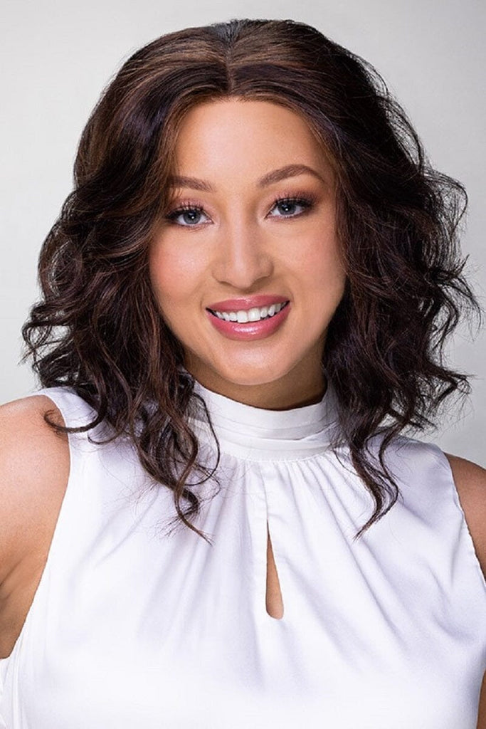 Jon Renau Wigs Julianne Lite Petite (#5863) 2.