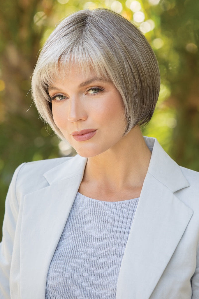 Model wearing the Noriko wig Cory #1633 1.