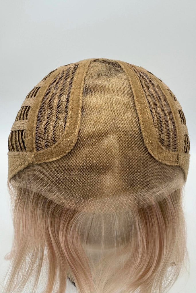 Cap Construction showing the lace front cap.