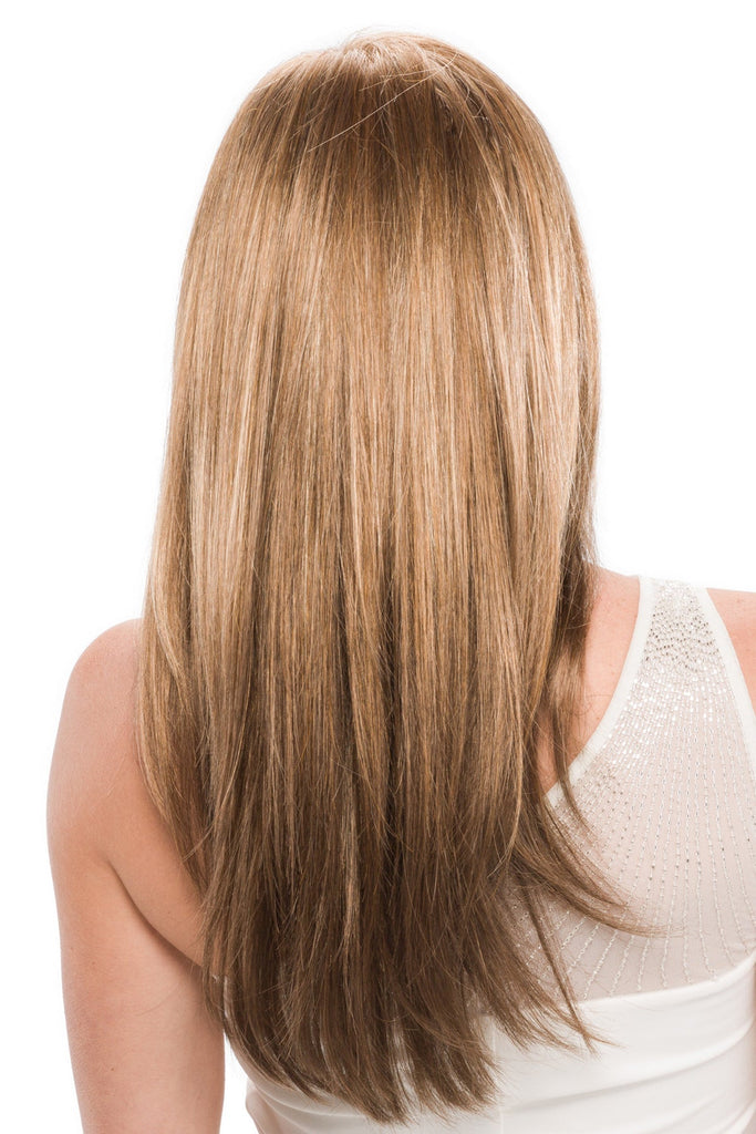 Model wearing Tony of Beverly wig Bennett 5.