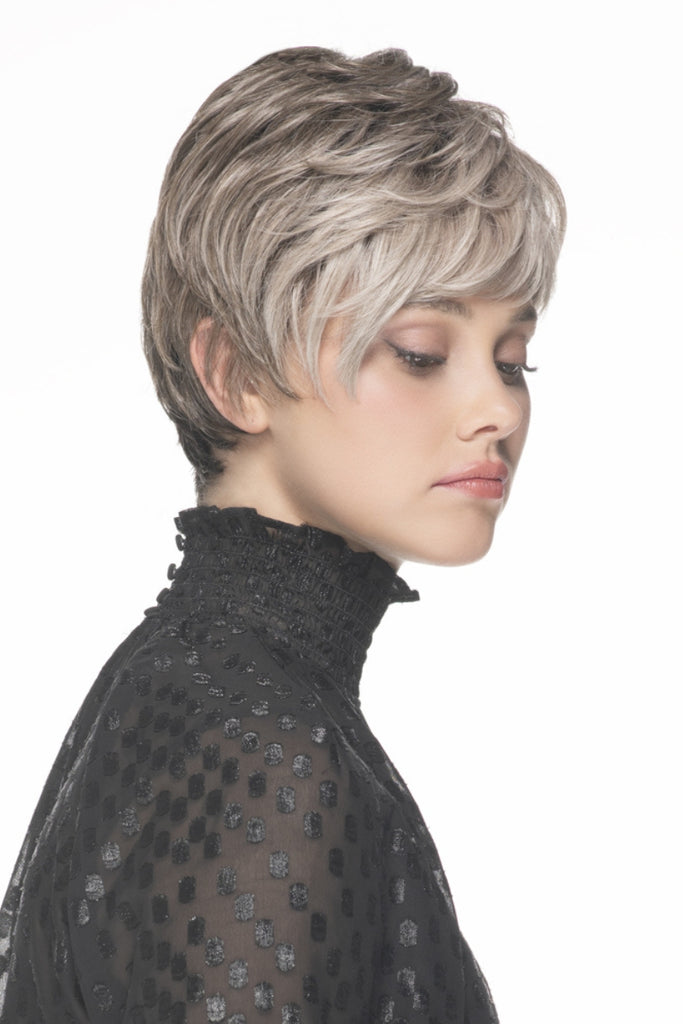 Model styling the TressAllure Chopped Pixie in the color 52/38/49/R8.