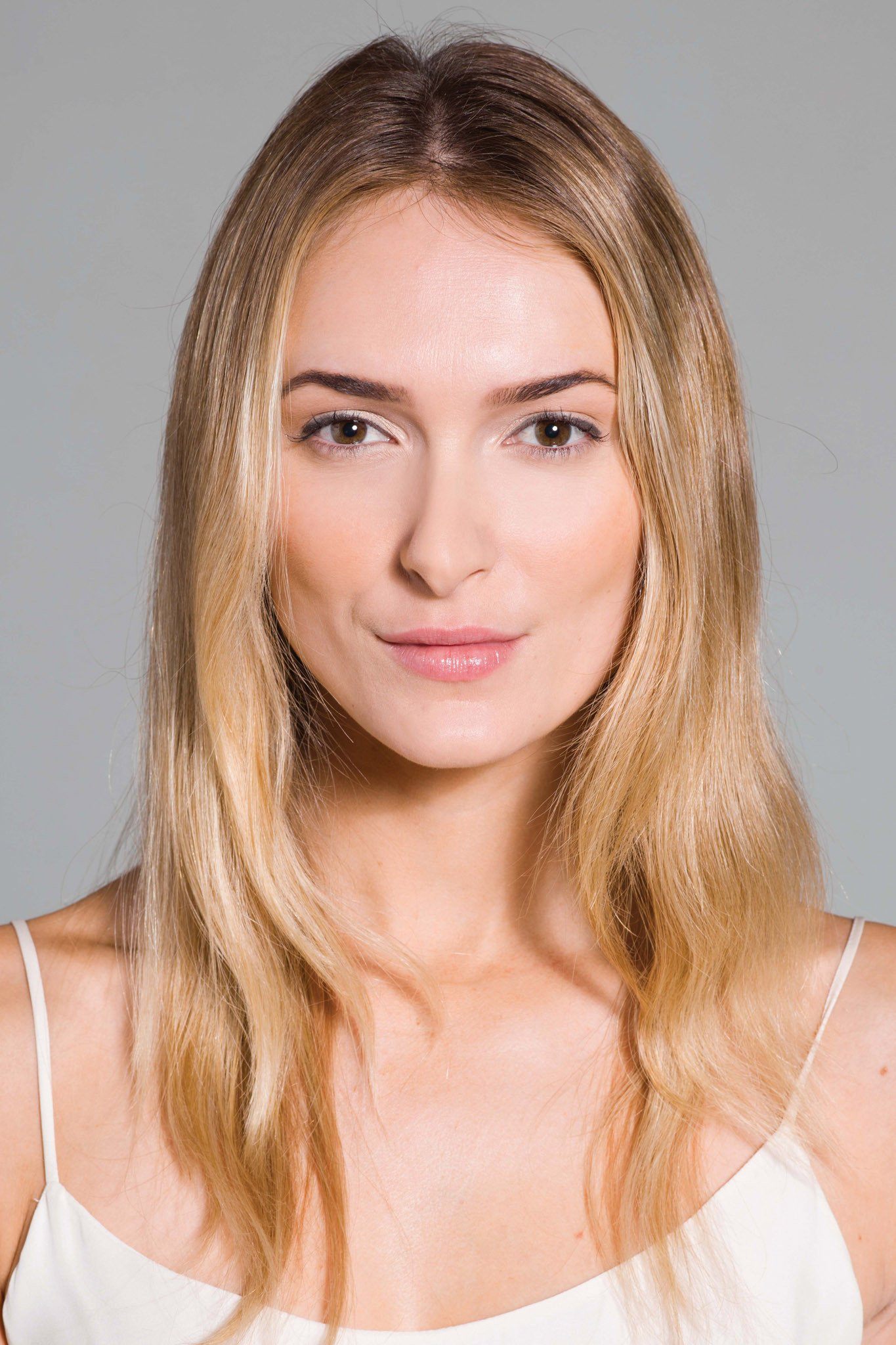 Rene of Paris Toppers - Long Top Piece (#732) – NameBrandWigs.com